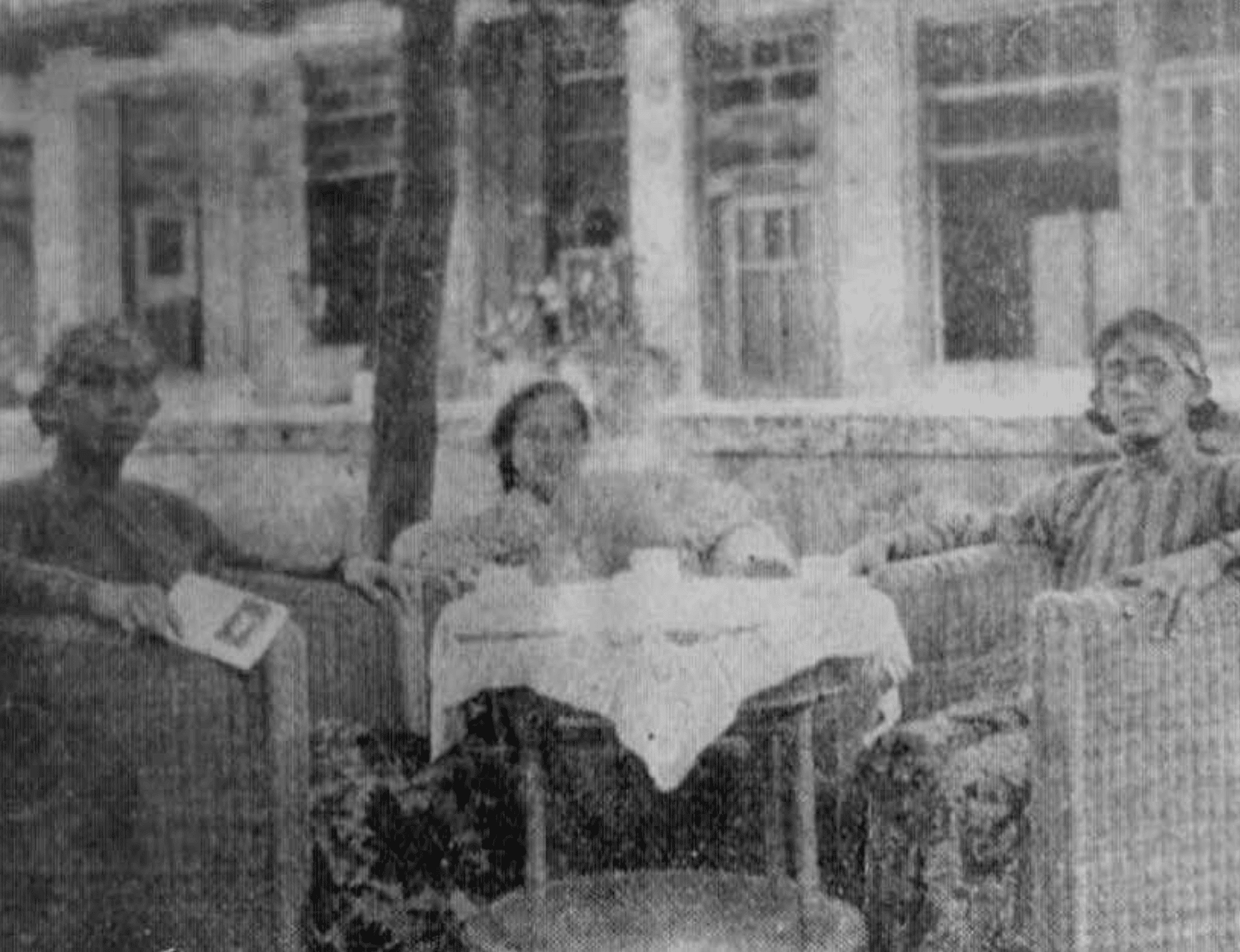 AR Baswedan Blangkon dan Surjan